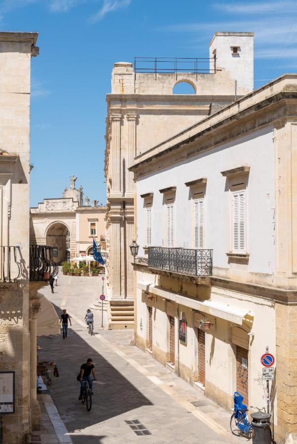 Palazzo Charlie Bed and Breakfast Lecce Buitenkant foto