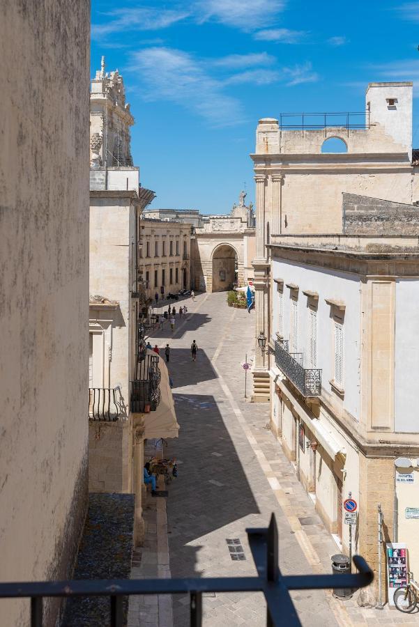 Palazzo Charlie Bed and Breakfast Lecce Buitenkant foto