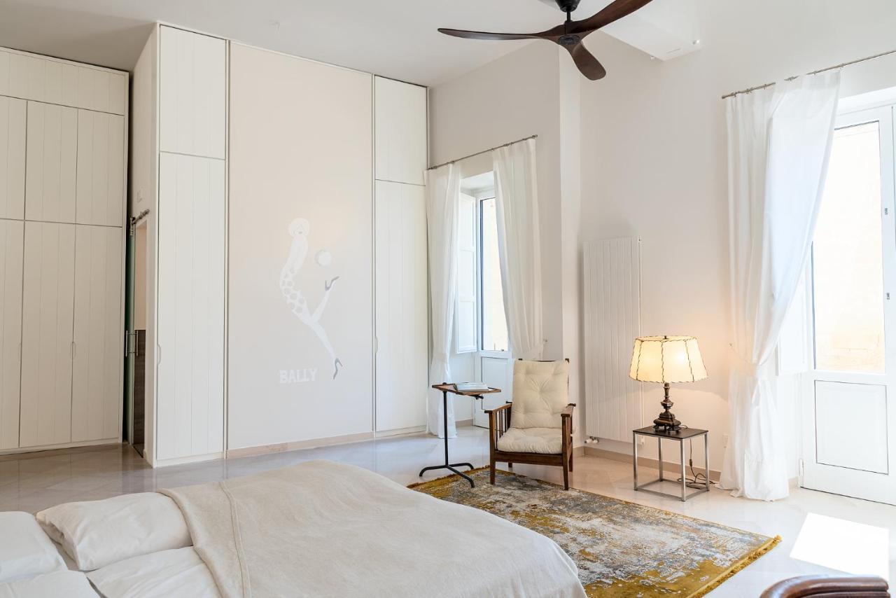 Palazzo Charlie Bed and Breakfast Lecce Buitenkant foto